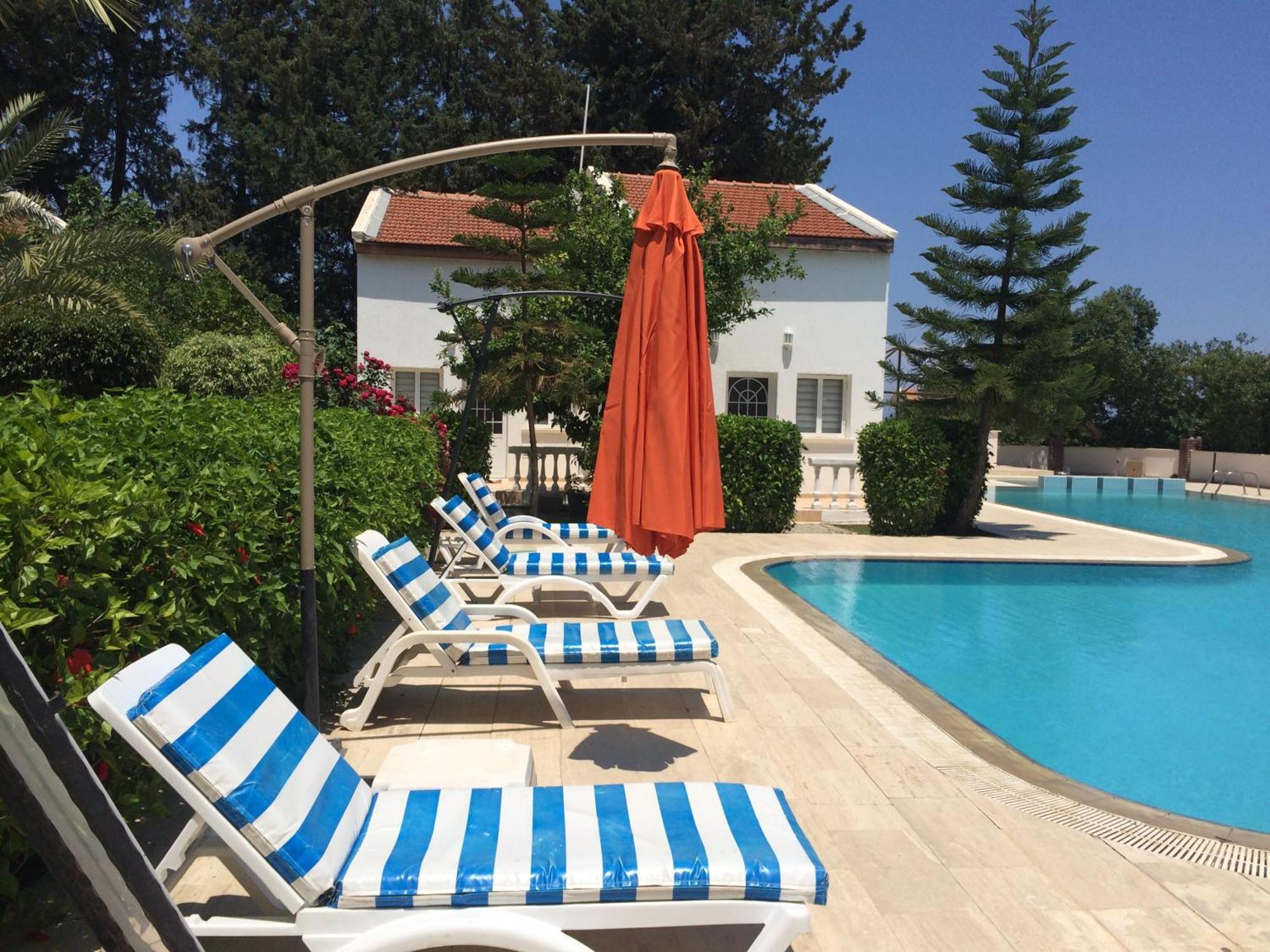 The Prince Inn Hotel & Villas Agios Georgios  Exterior foto