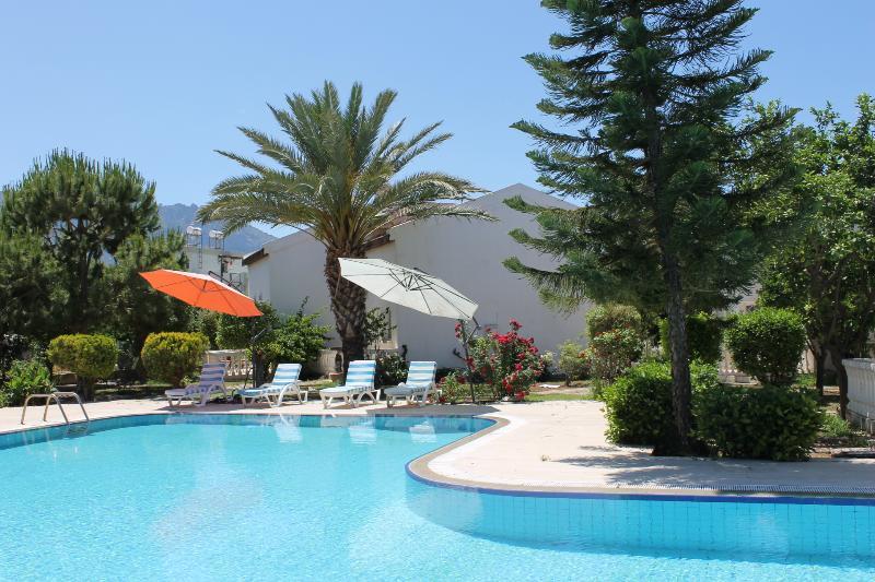 The Prince Inn Hotel & Villas Agios Georgios  Exterior foto